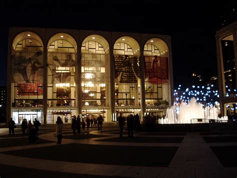 Fitxerfacade Of The Metropolitan Opera House At Lincoln Center Nyc