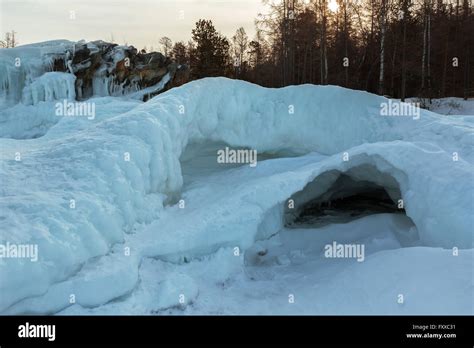 Snow Caves Of Ice Stock Photo Alamy