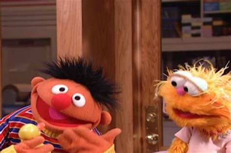 Sesame Street Episode 3999 Ernies Rubber Duckie Loses Its Squeak