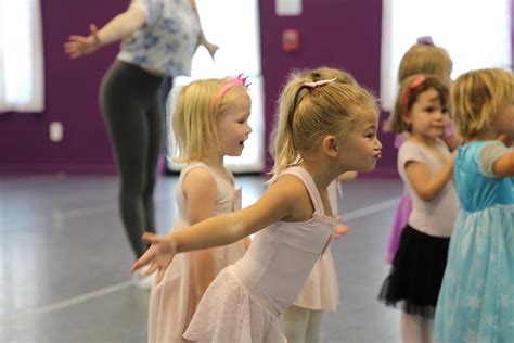Musical Theater Classes For 2 And 3 Years Old Legacy Theatre Tyrone Ga
