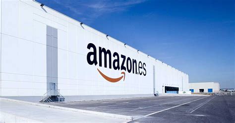 Official twitter account of amazon. Amazon estudia abrir 25 almacenes en España; en 2017 ya ...