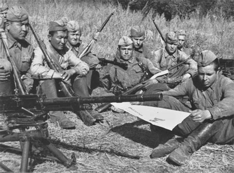 Photos Soviet Machine Guns In Ww2 Militaryimagesnet