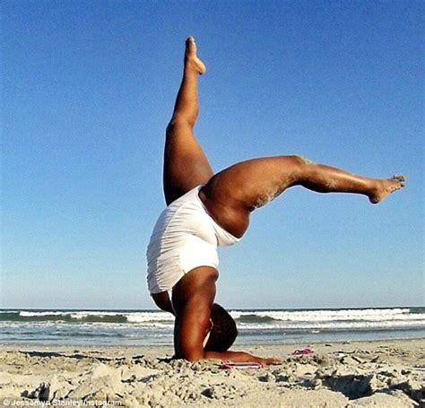 Plus Size Yoga Teacher Jessamyn Stanley Urges Curvy Women To Fight