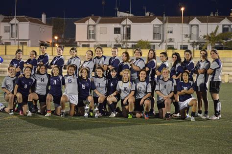 El técnico de universidad de chile anticipó el derbi de este domingo frente a colo colo en el estadio monumental, donde su equipo buscará romper la pésima racha de no ganar en el reducto de macul. Rugby Femenino Universidad de Málaga, 15 años de éxitos ...