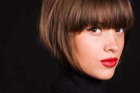 47 Blunt Bangs Hairstyles For Women Photos