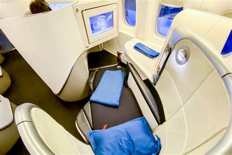 Review Air France Business Class On The 777 300er Jfk Cdg