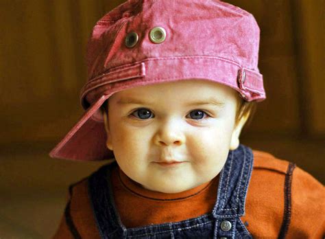 Download Cute Baby Boy Images Photo Wallpaper Pictures