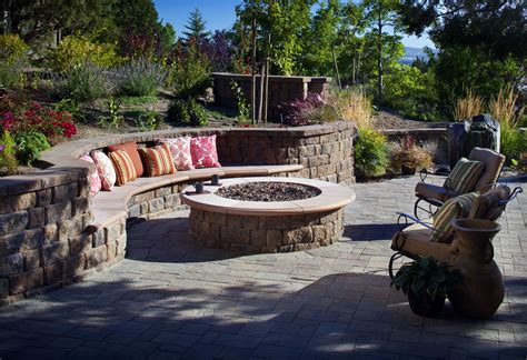 Year Round Ideas For Outdoor Fireplaces And Fire Pits Outdoor Living