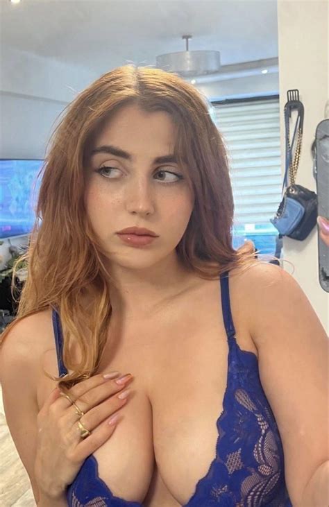 Gee Nelly Itsgee Nude Onlyfans Leaks 5 Photos Thefappening