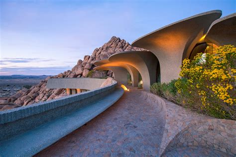 Joshua Tree House Perfectly Becomes Part Of The Landscape With Its