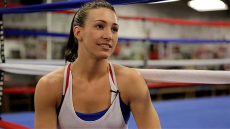 This Knockout Is A Model Turned Boxing Contender Video Abc News