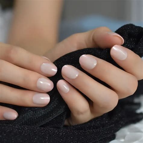 Squoval French Short Nails Nude White Classic Arc Salon Nature Nails