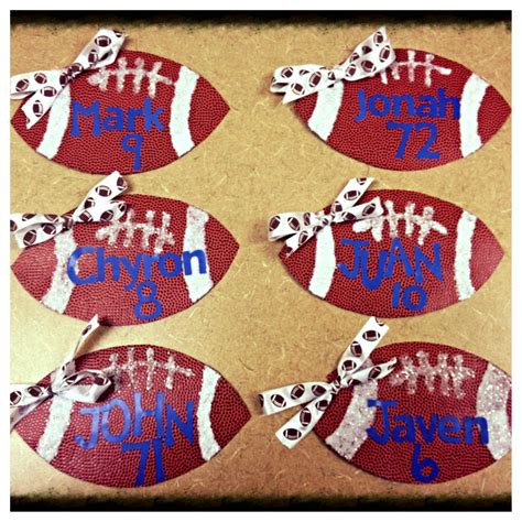 Locker Decorations Football Players From Cheerleaders Football Player Ts Football Cheer