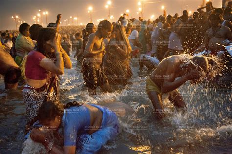 Maha Kumbh Mela Crowd Night Worship Ganges Royal Bath Didier Ruef Photography