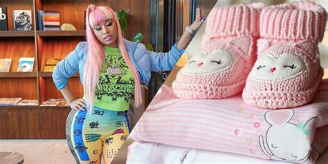 Nicki Minaj Sends Twitter Into Meltdown With Pregnancy Reveal