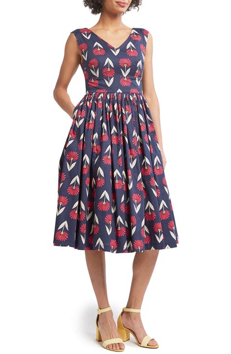 Modcloth Fabulous Floral Fit And Flare Dress Flare Dress Fit Flare