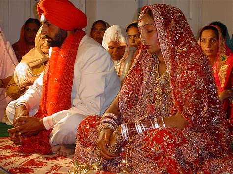 Anand Karaj Sikh Wedding Ceremony Indian Sikh Marriage Law Anand Marriage Act Indian Weddings