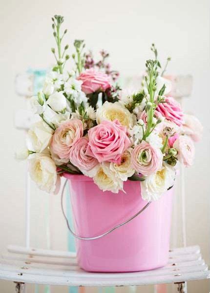 7 Flower Arrangements That Will Instantly Cheer You Up