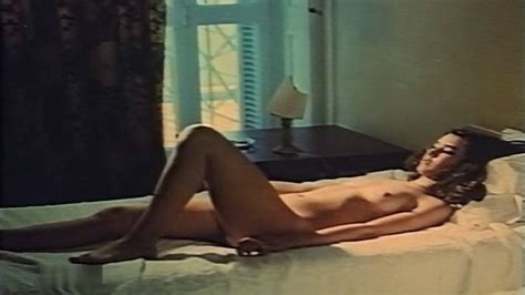 Naked Susan Hemingway In Elles Font Tout