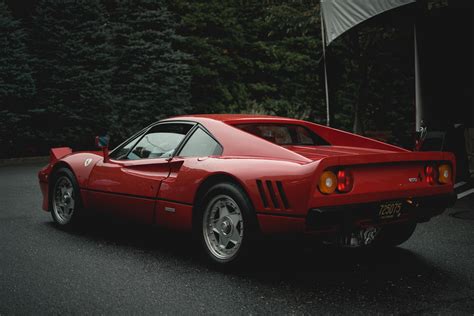 The body is made of steel in a bid to reduce cost while still offering drivers premium protection and performance. Ferrari 288 GTO. OC 6000x4000 : carporn