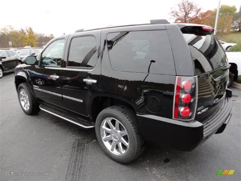 Dopo chooyu2008 e gasherbrum2011 eccoci qua con denali2012 e con la stessa voglia di raccontare emozioni, sacrifici e gioie e condividerle con chi, da casa, al lavoro o in viaggio. Onyx Black 2012 GMC Yukon Denali AWD Exterior Photo ...