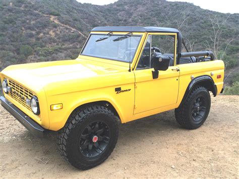 Beautifully Restored 1973 Ford Bronco Sport 302 V8 Automatic