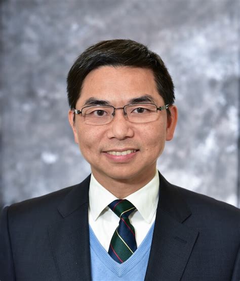 Mendengarkan musik gratis, berita dan olahraga fm radio & fm stasiun radio dan hong kong. 蔡森洪醫生 - 康衡骨科