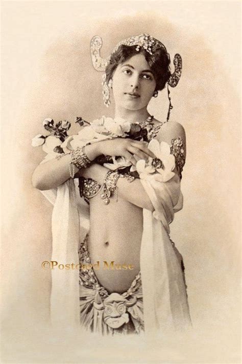 Pin By Ghg Mitte On Art That Goes Beyond In 2020 Mata Hari Vintage Portraits Vintage Photos