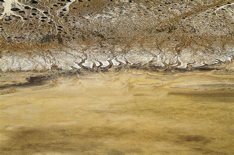 Crusted Salt On The Edge Of Lake Eyre Eyre Salt Texture Painting