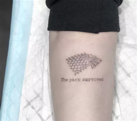 Emilia Clarke Got The Best Tattoo As Tribute To Her Game Of Thrones