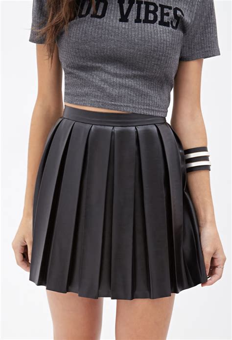 Forever 21 Faux Leather Pleated Skirt In Black Lyst