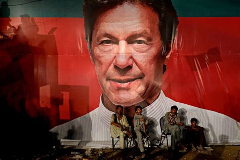 Opinion Can Imran Khan Save Pakistan The New York Times
