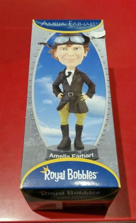 Royal Bobbles Limited Edition Bobbleheads Amelia Earhart Comic Book