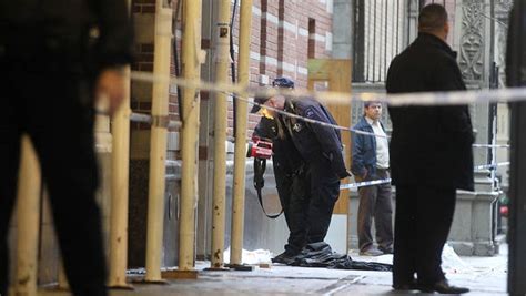 New York Police In California Search Home Of Midtown Shooting Victim