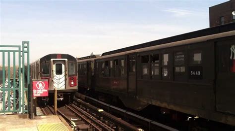 Nyct 4 Train Arriving At 161st Yankee Stadium R142a Youtube