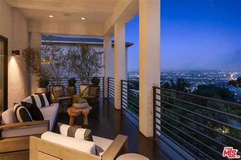 Flipping Out Star Jeff Lewis Sells Luxe Hollywood Hills Home For 52m