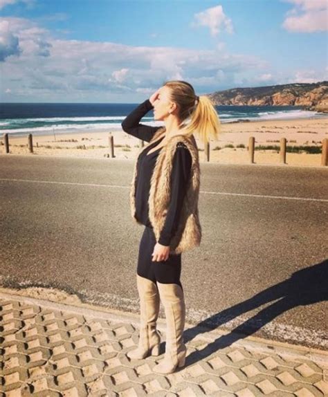 Laura figueiredo decidiu ir ao seu baú de memórias e partilhar uma fotografia única que retrata bem a enorme felicidade que sentiu durante a sua gravidez. Laura Figueiredo preocupada com o corpo - a Ferver - Vidas