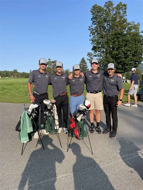 Young golfers taking a swing – Castleton Spartan