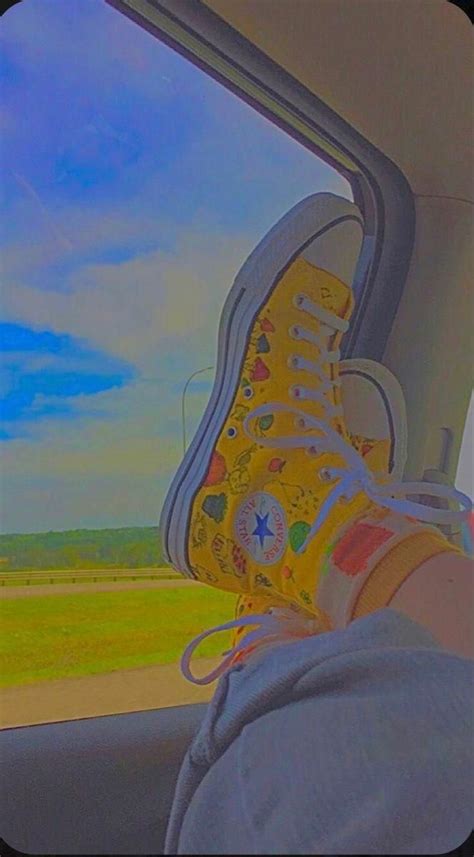 シsubscribe on me for new wallpapers and more. imgur.com in 2020 | Indie kids, Indie girl, Indie outfits