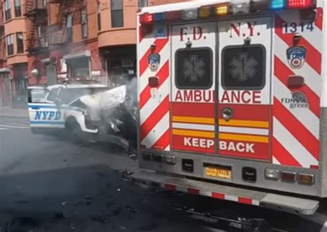 See It Nypd Suv Crashed Into Fdny Ambulance In Brooklyn Two Cops Hurt