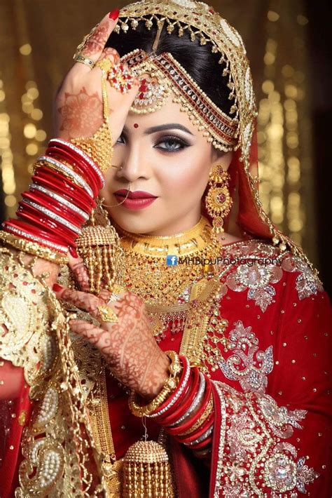 Beautiful Wedding Women Indian Bride Photography Poses Indian Wedding Poses Indian Wedding