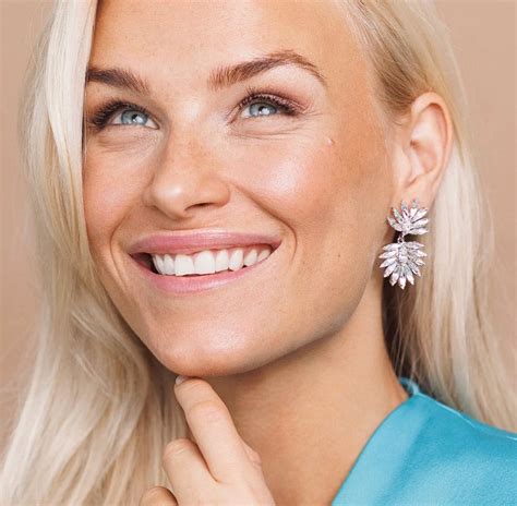 Caroline Svedbom Mini Cina Earrings Gold Crystal