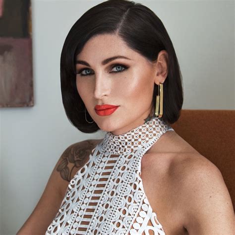 Famous Transgenders On Twitter Trace Lysette Is An American Actress