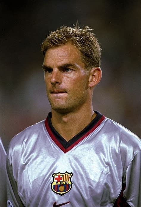 Create your own fifa 21 ultimate team squad with our squad builder and find player stats using our player database. Portrait of Ronald de Boer of Barcelona lining up to face ...