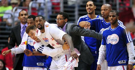 Los Angeles Clippers rally to beat Phoenix Suns at Staples Center