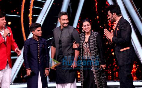 Kajol And Ajay Devgn Snapped Promoting Helicopter Eela On The Sets Of