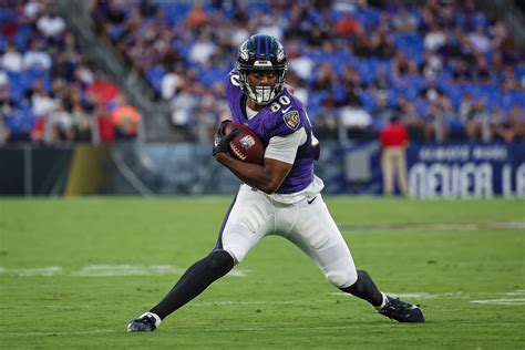 Ravens TE Isaiah Likely stealing the show with wild first-half performance