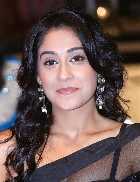high quality bollywood celebrity pictures regina cassandra flashing her yummy cleavage and
