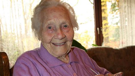 Sie Wurde 102 Jahre Alt Abschied Von Hövelhofs Beliebter Heimatdichterin Nw De