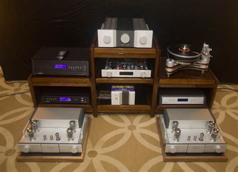 Our Report Octave Audio Amplifier And Preamp On Ces 2013 Ultimist